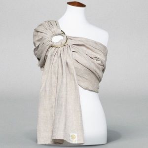*SOLD* LILLEBABY RING SLING